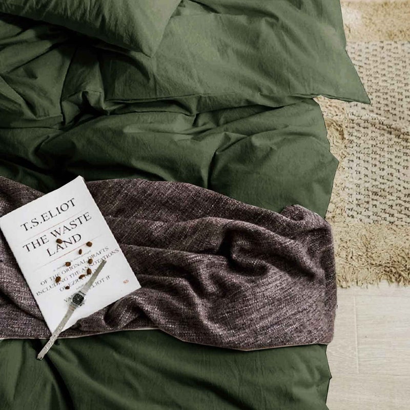 ETDIFFE Dark Green Full Size Comforter  3pc Soft Farmhouse Olive Bedding Set & Collection  Lightweight All Season Microfiber Down Alternative Bed Comforter with 2 Pillow Shams for Women Men - Image 4
